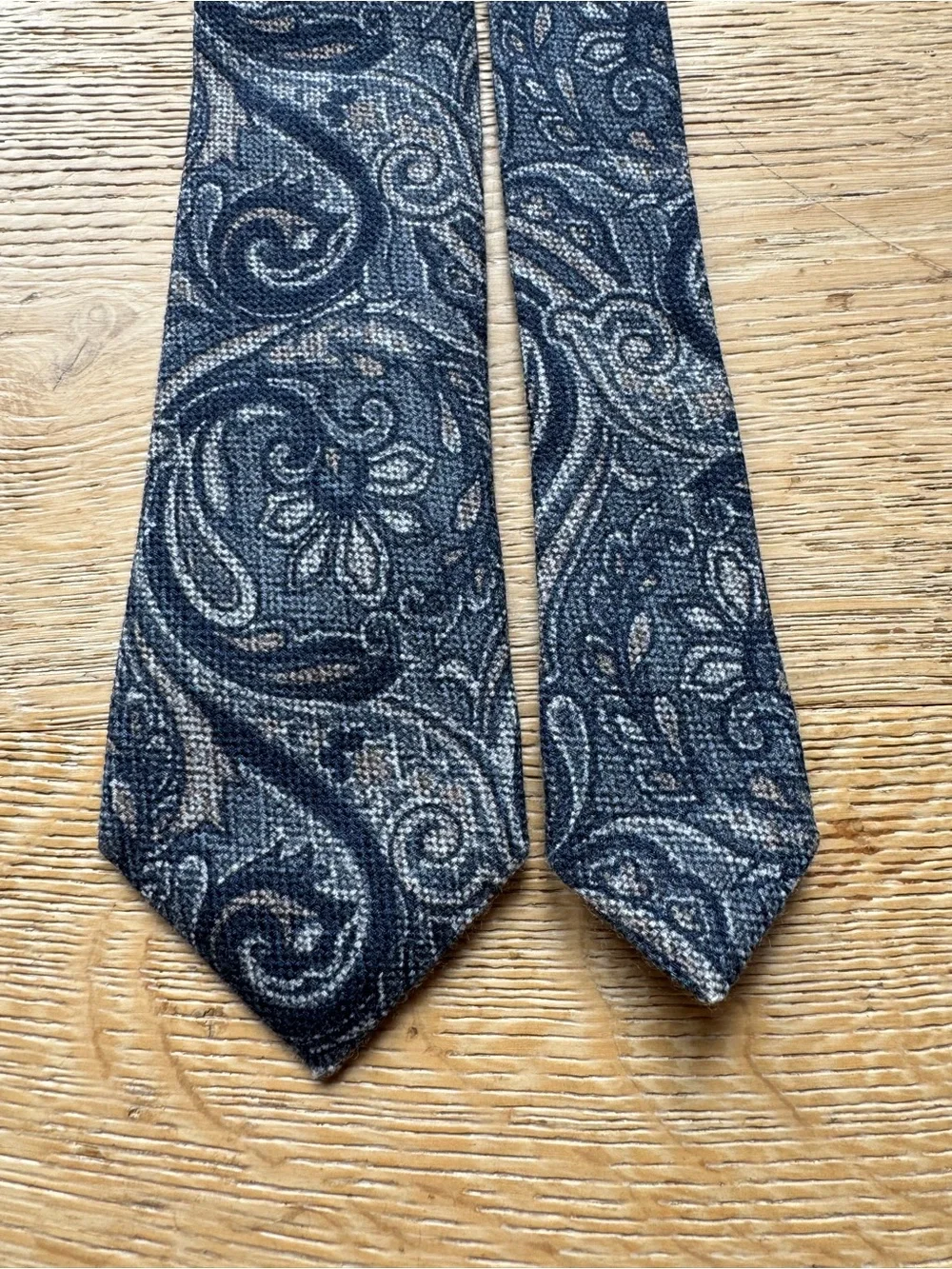 🔥STUNNING ISAIA Napoli NEW  Paisley Textured Wool/Silk tie 3” wide Price Firm